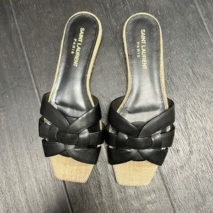 Saint Laurent tribute flats